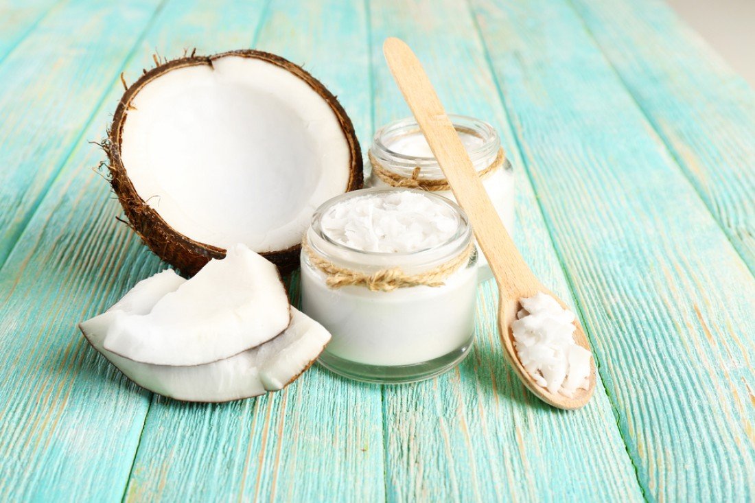 В состав кокосового масла имеются витамины и минералы, которые выполняют разные функции для здоровья